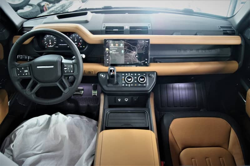 Coche Andorra Coche - Land Rover-Defender-110 p400 image - 3