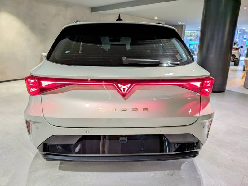 Coche Andorra Coche - Cupra-Leon-1.5 eTSI 150 CV DSG-7 image - 3