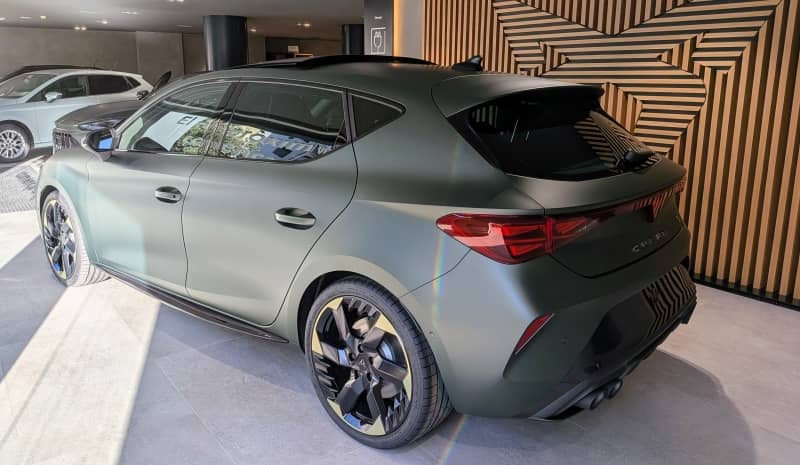 Coche Andorra Coche - Cupra-Leon-VZ 2.0TSi (300 CV) DSG TRIBE image - 3
