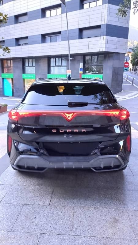 Coche Andorra Coche - Cupra-Terramar-1.5e-HYBRID 204CV DSG image - 3