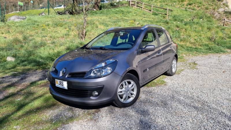 Coche Andorra Coche - Renault-Clio-GRAND TOUR image - 1