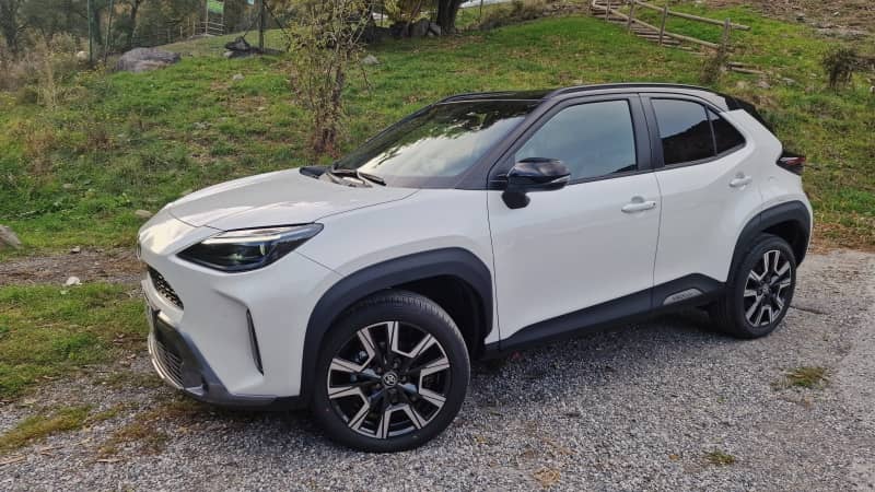 Coche Andorra Coche - Toyota-Yaris-CROSS 4X4 image - 2