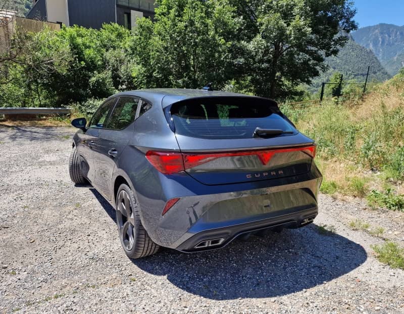 Coche Andorra Coche - Cupra-Leon-1.5 eTSI 150 CV DSG-7 image - 5