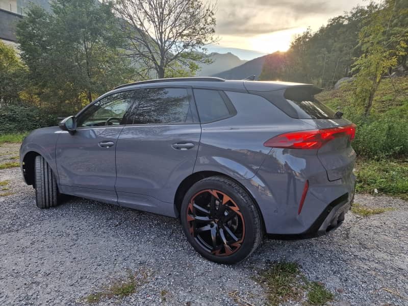 Coche Andorra Coche - Cupra-Terramar-2.0 TSI 265 CV DSG-7 4DRIVE image - 3