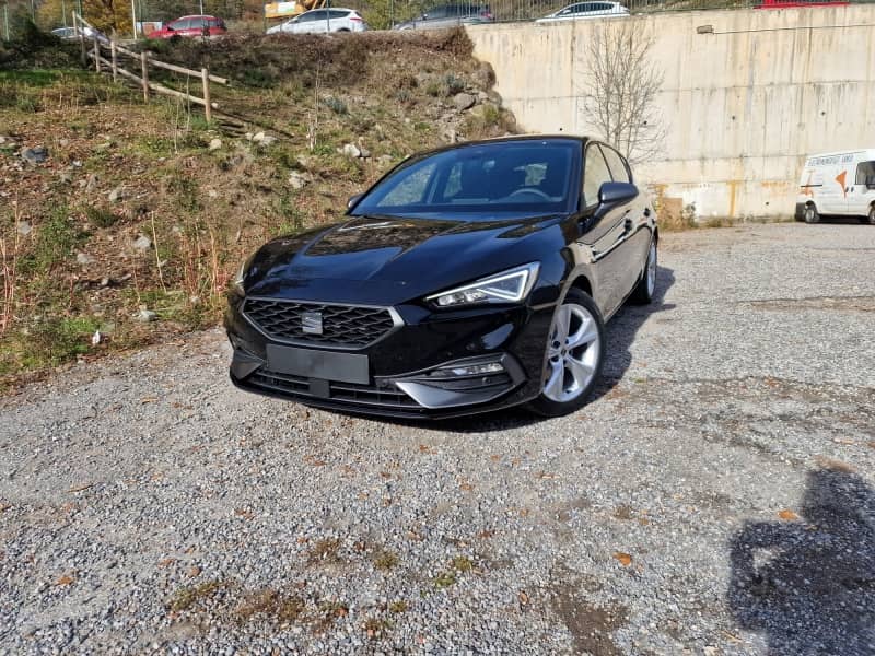 Coche Andorra Coche - Seat-Leon-1.5 eTSI 150 CV FR SPECIAL image - 4