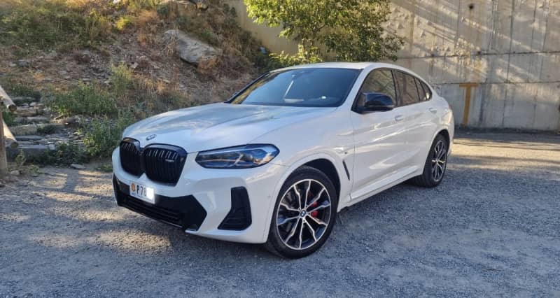 SUV-image 0