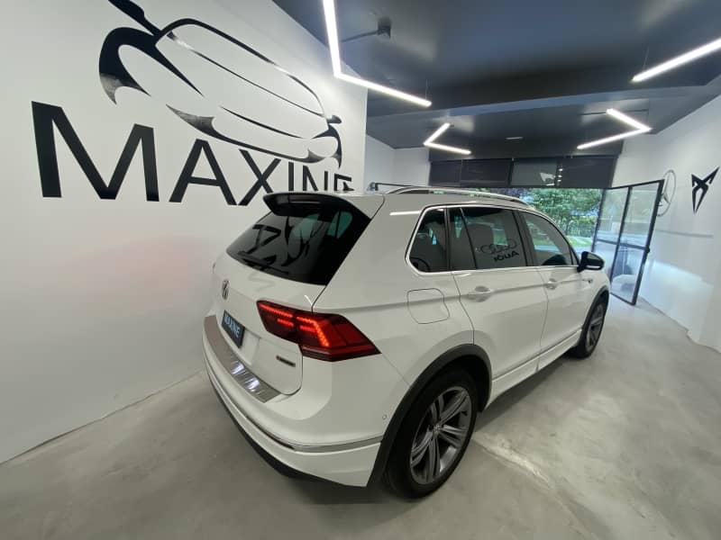 Coche Andorra Coche - Volkswagen-Tiguan-R-line image - 2