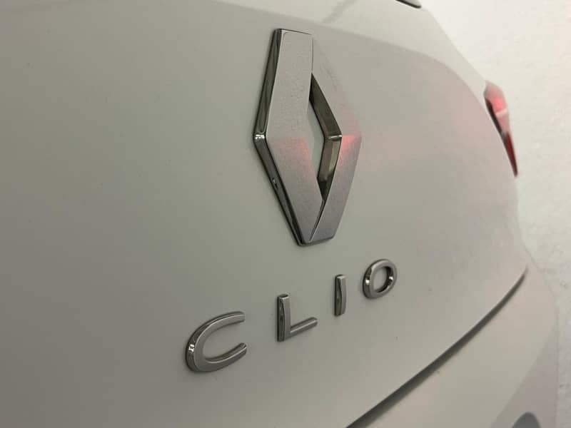Coche Andorra Coche - Renault-Clio-TCe 91 image - 4