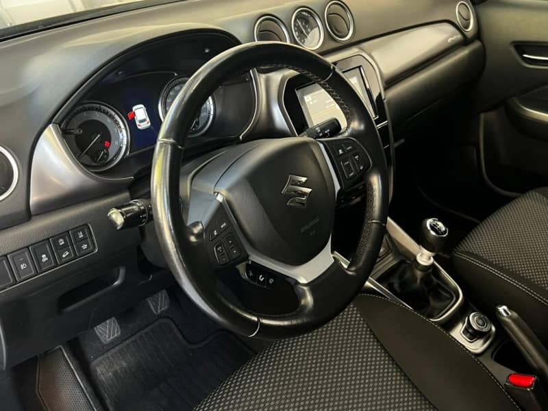 Coche Andorra Coche - Suzuki-Vitara-HYBRID image - 5