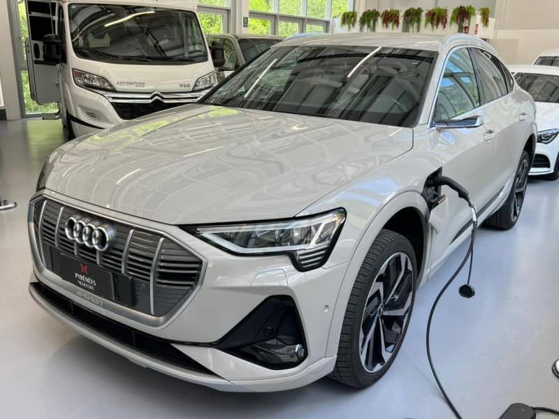 SUV-image 0