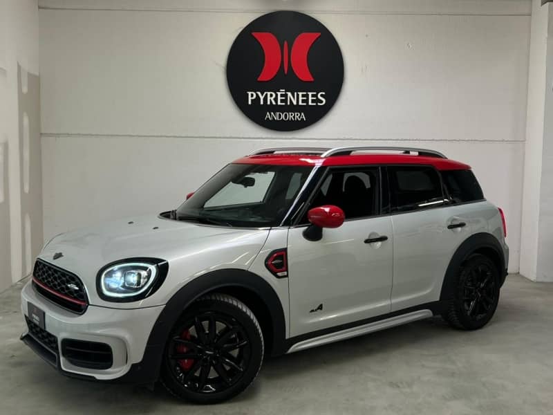 SUV-image 0