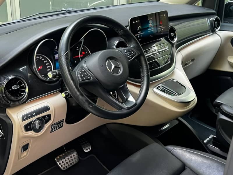 Coche Andorra Coche - Mercedes-Benz-Marcopolo-300 4Matic image - 3