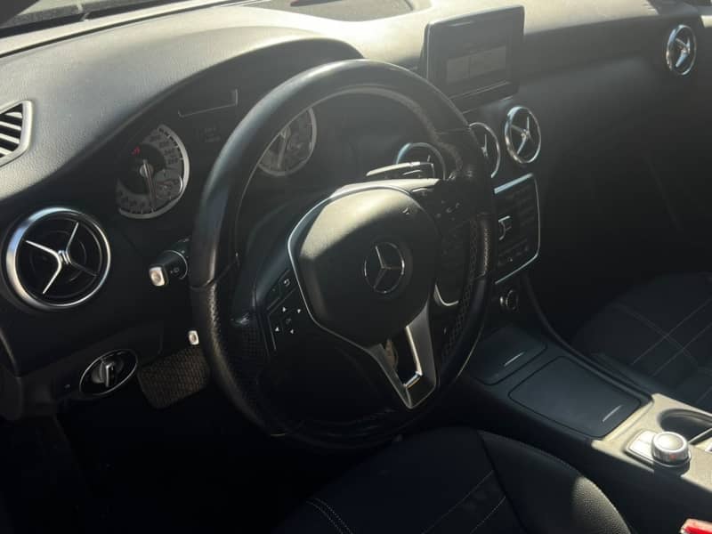 Coche Andorra Coche - Mercedes-Benz-A-Class-A 200-Mercedes-Benz A200 - 2013 image - 3