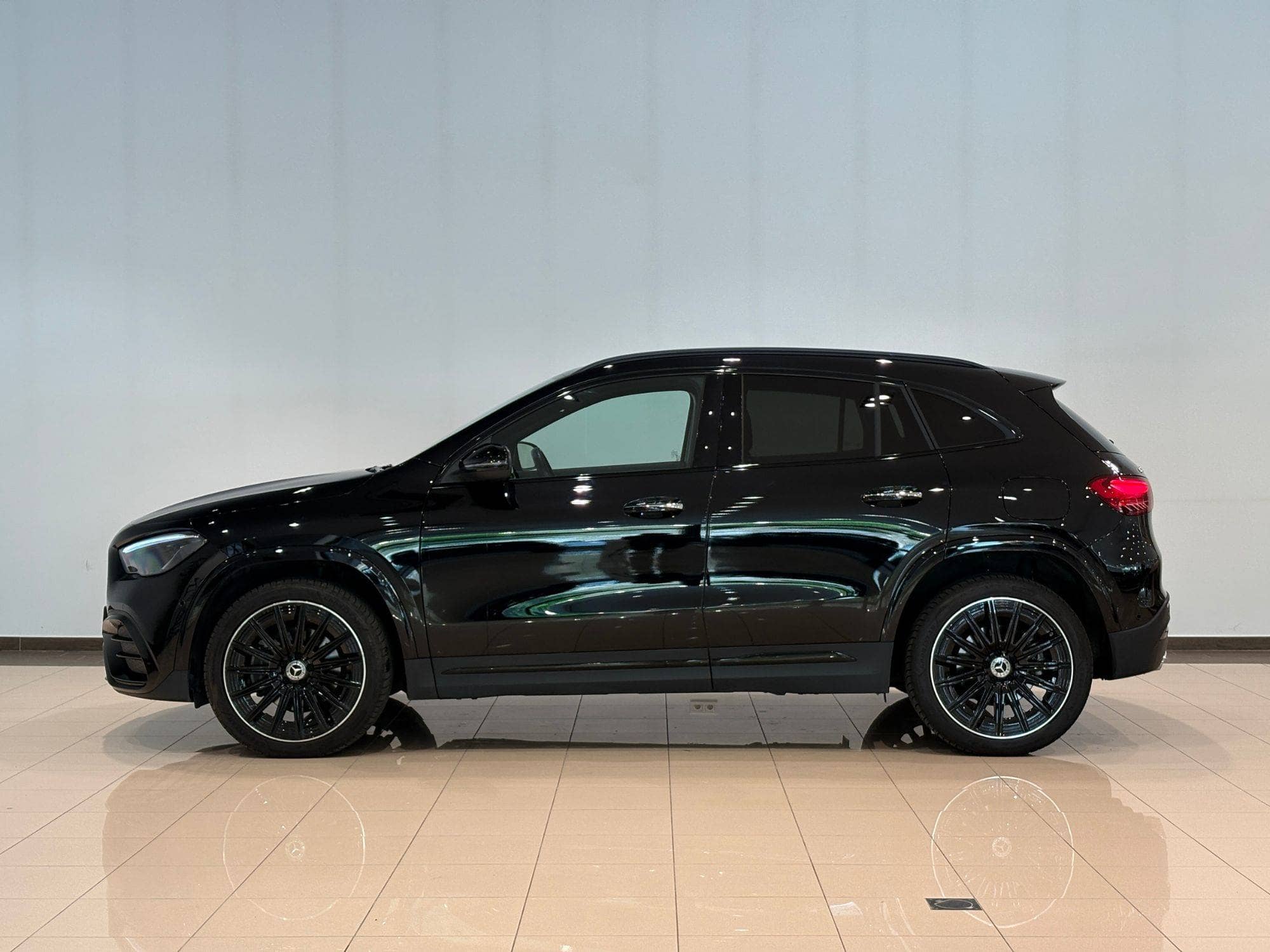 Coche Andorra Coche - Mercedes-Benz-GLA-Class-GLA 250-e image - 3