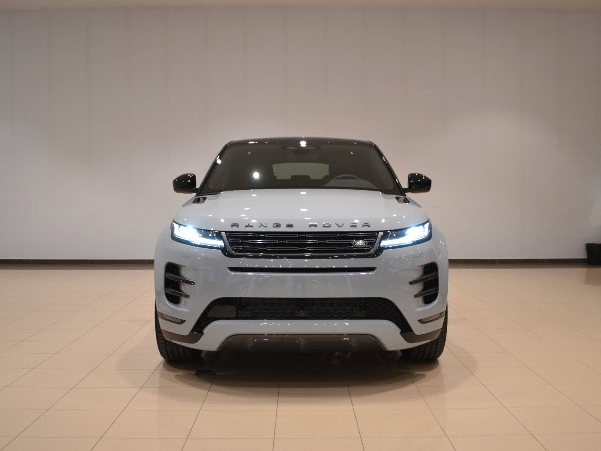 Coche Andorra Coche - Land Rover-Range Rover Evoque-R Dynamic SE PHEV image - 2