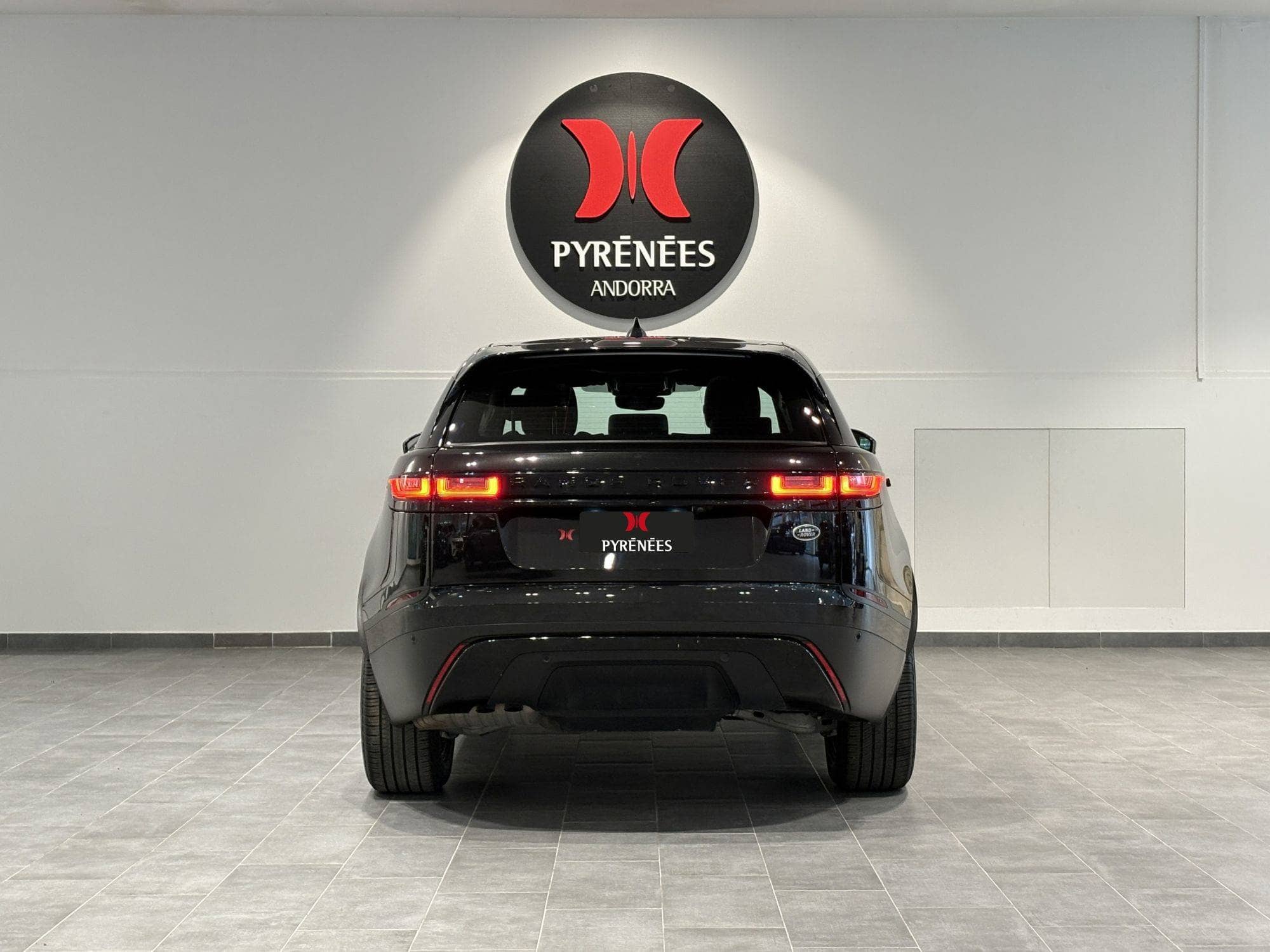 Coche Andorra Coche - Land Rover-Range Rover Velar-D200 image - 3