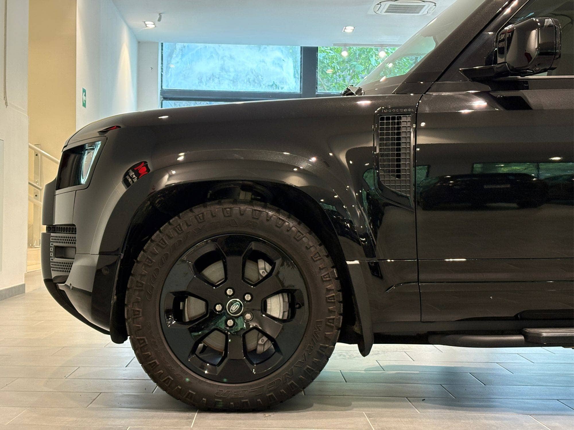 Coche Andorra Coche - Land Rover-Defender-110 image - 4