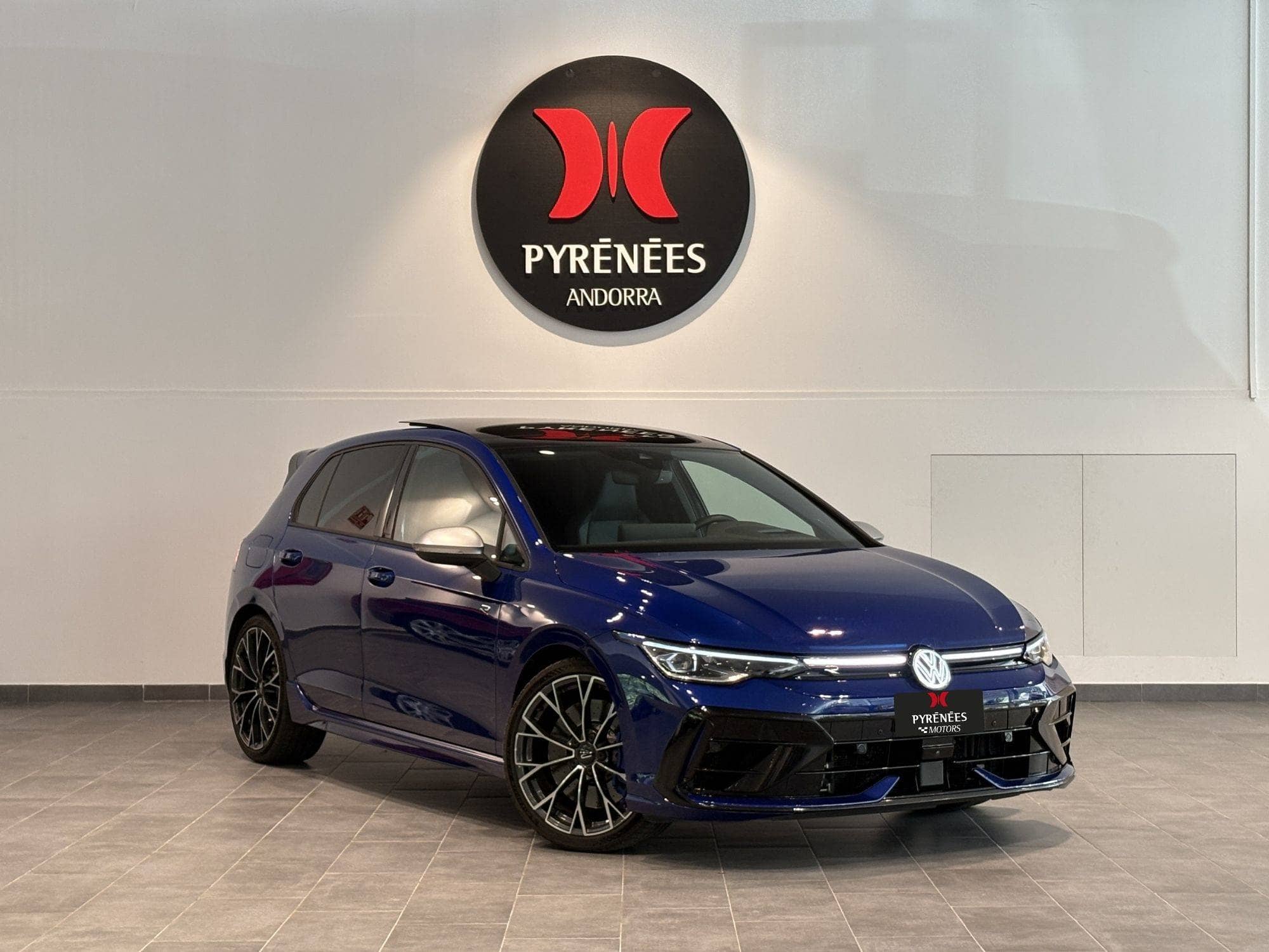Coche Andorra Coche - Volkswagen-Golf-R image - 1