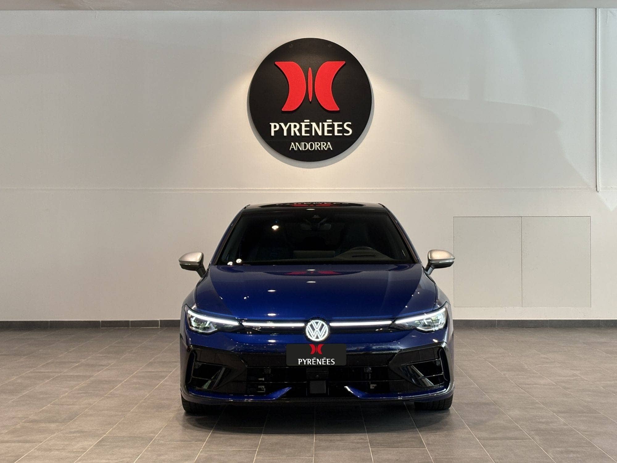 Coche Andorra Coche - Volkswagen-Golf-R image - 2