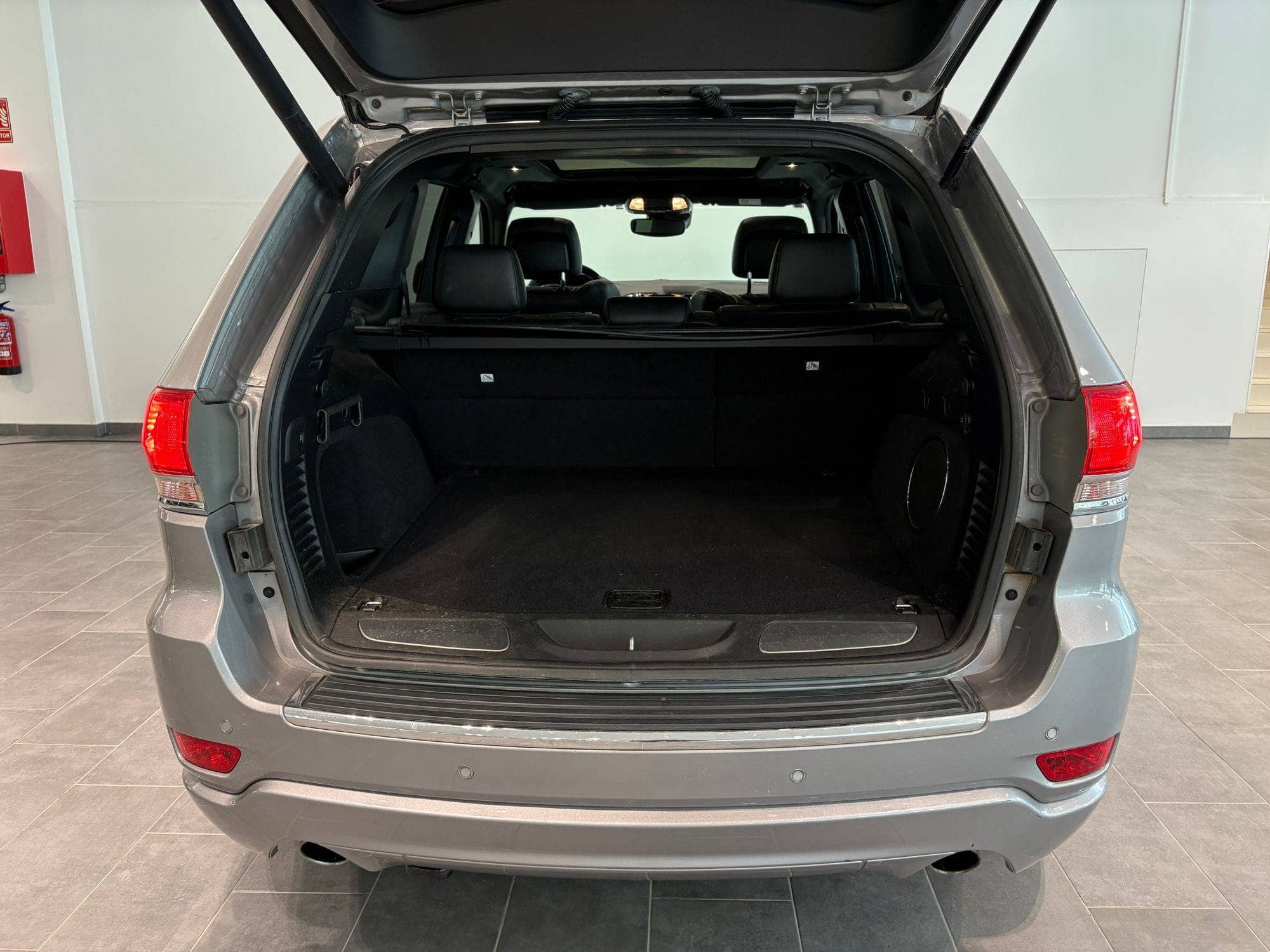 Coche Andorra Coche - Jeep-Grand Cherokee-Jeep Grand Cherokee image - 4