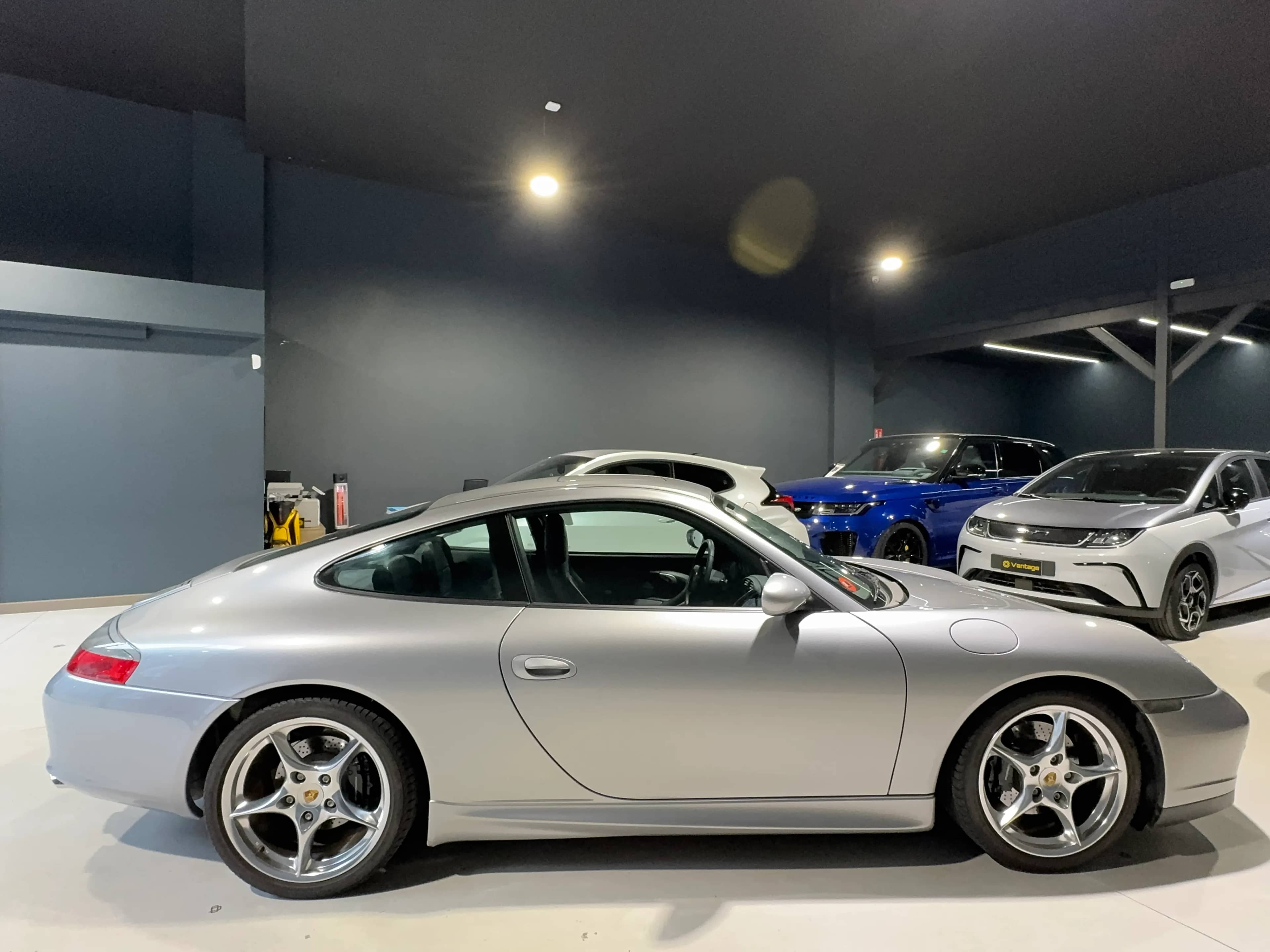 Coche Andorra Coche - Porsche-911-996-CARRERA 40 ANIVERSARI image - 3