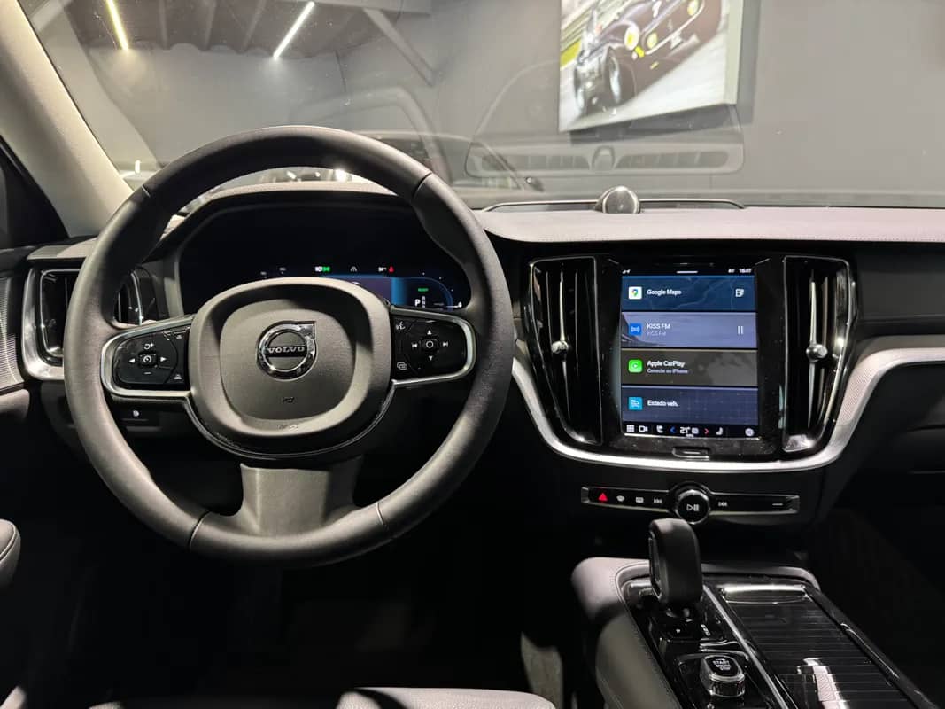 Coche Andorra Coche - Volvo-V60-T8 AWD Recharge image - 5