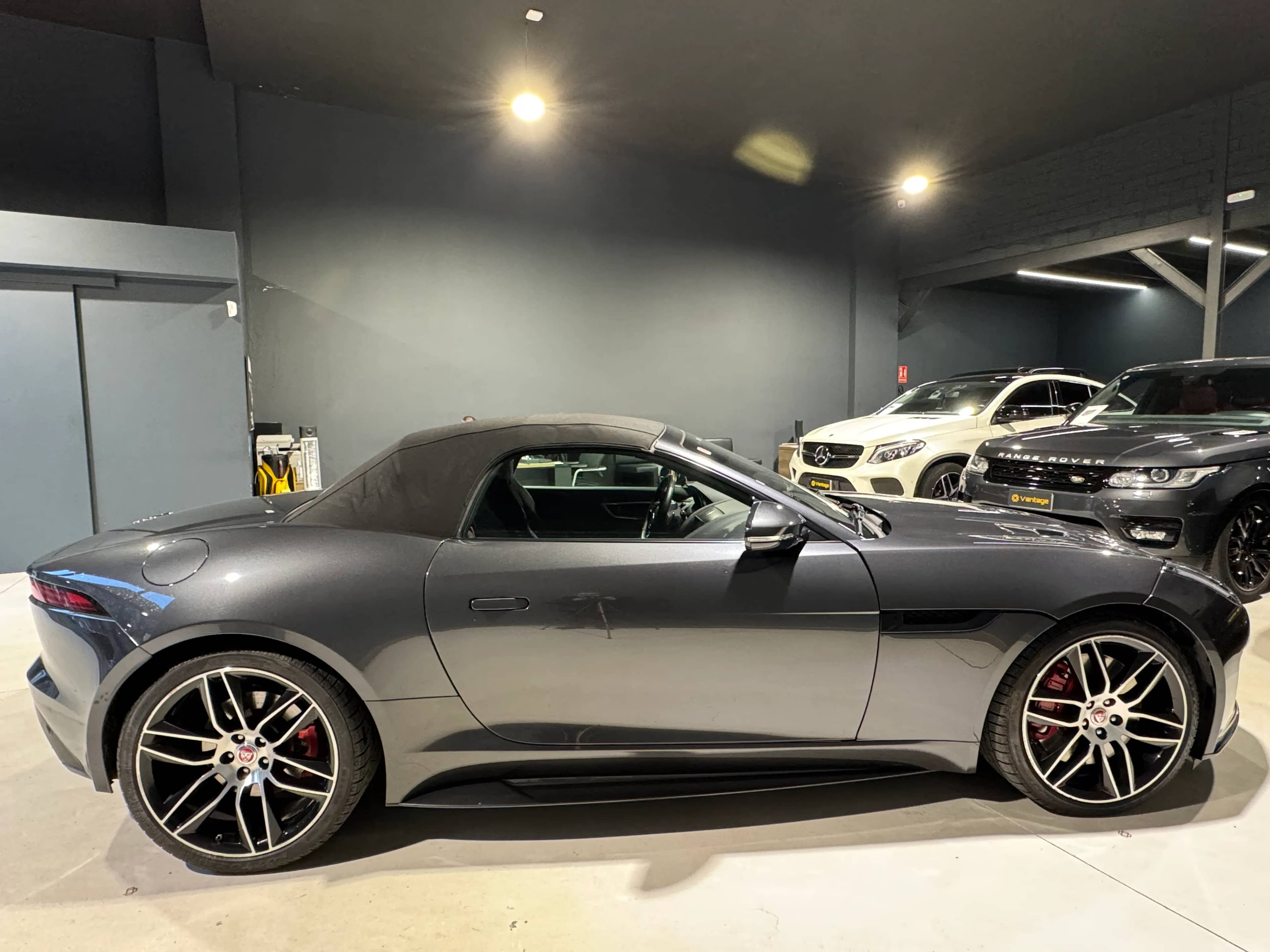 Coche Andorra Coche - Jaguar-F-Type-P380 AWD Chequered Flag image - 3