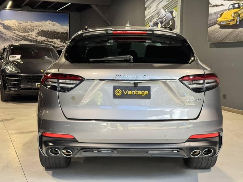 Coche Andorra Coche - Maserati-Levante-Modena S image - 5