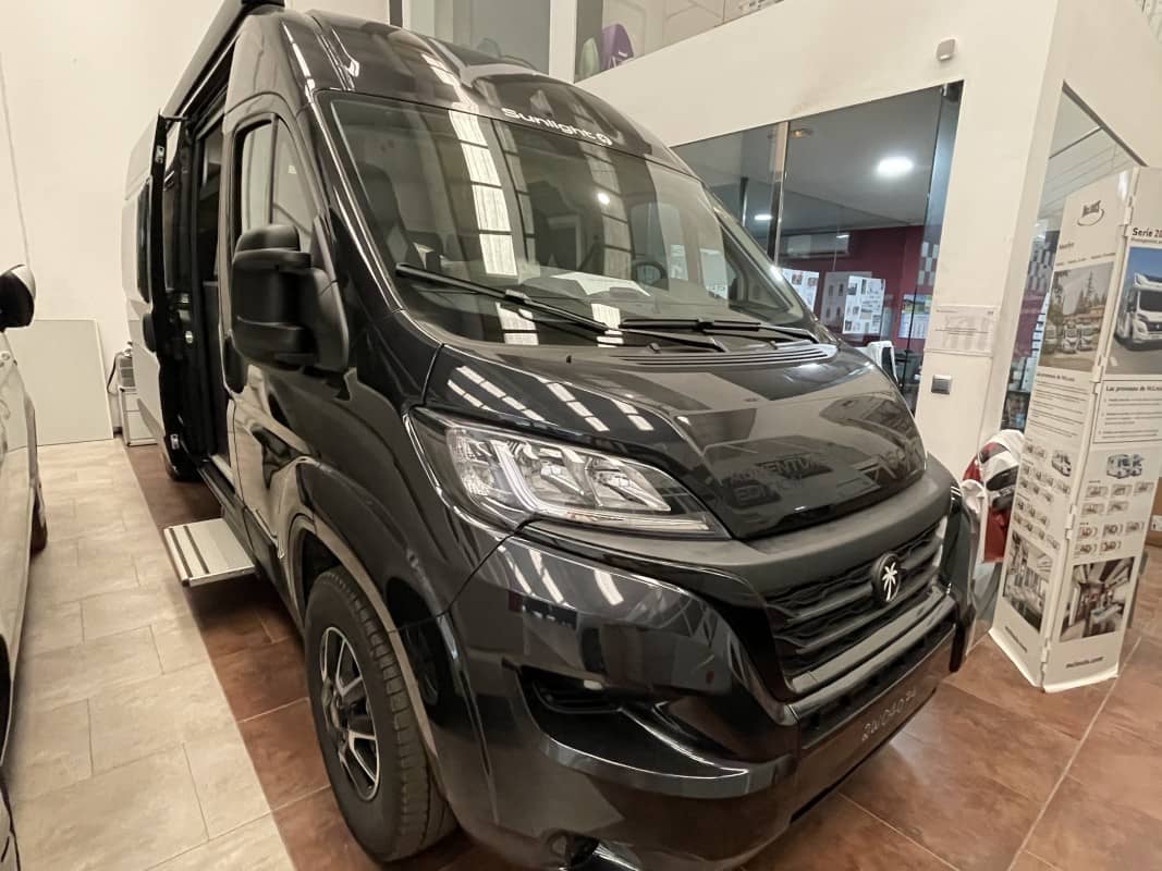 Coche Andorra Coche - Sunlight-Cliff-600 ADVENTURE EDITION CLIFF image - 3