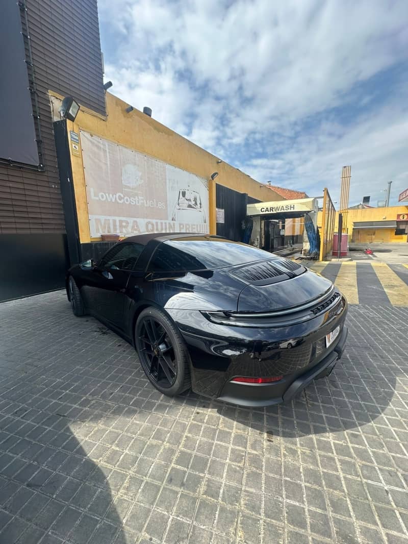 Coche Andorra Coche - Porsche-911-992-992.2 Targa 4 GTS 2026 image - 4