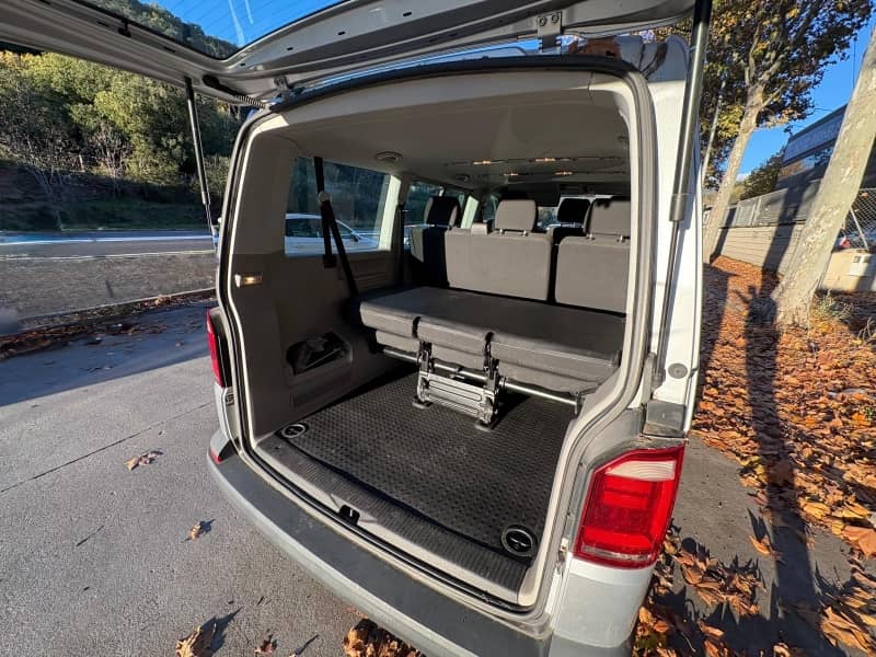 Coche Andorra Coche - Volkswagen-T6-T6 Caravelle-2.0 TDI 114 CV – 9 plazas – Año 2019 image - 5