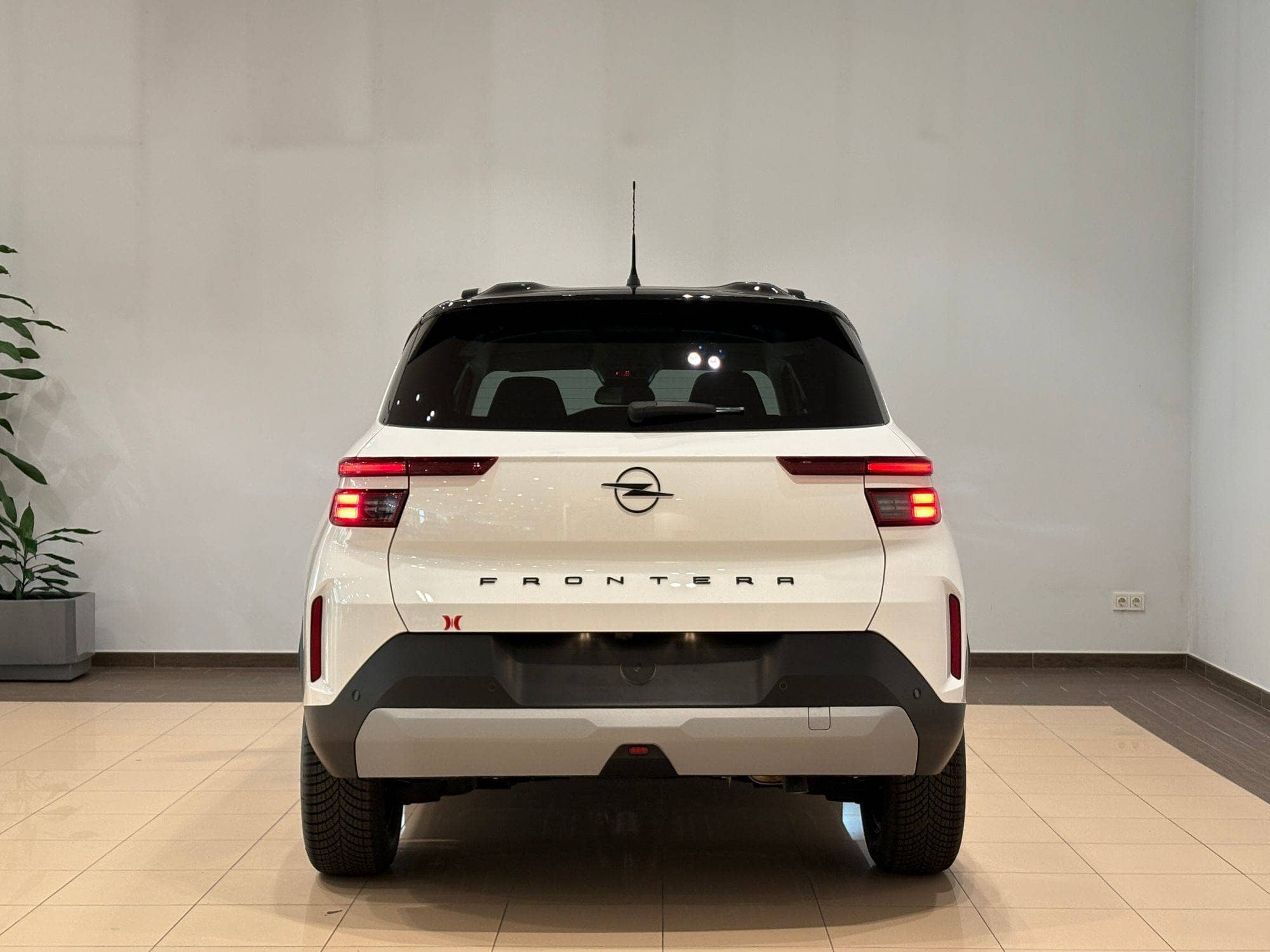Coche Andorra Coche - Opel-Frontera-GS 145 Hybrid image - 5