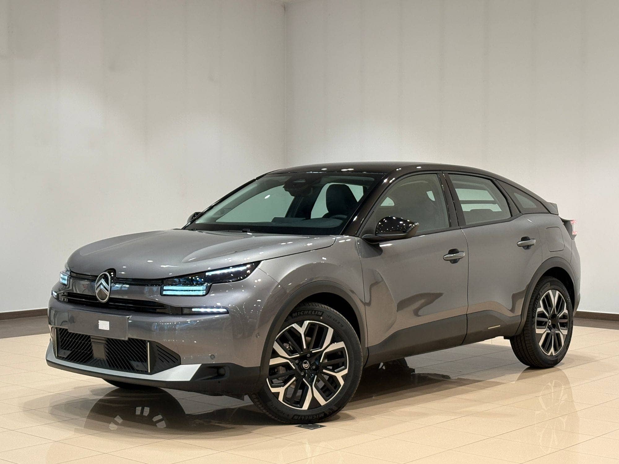Coche Andorra Coche - Citroën-C4-Hybrid 145 Business image - 1