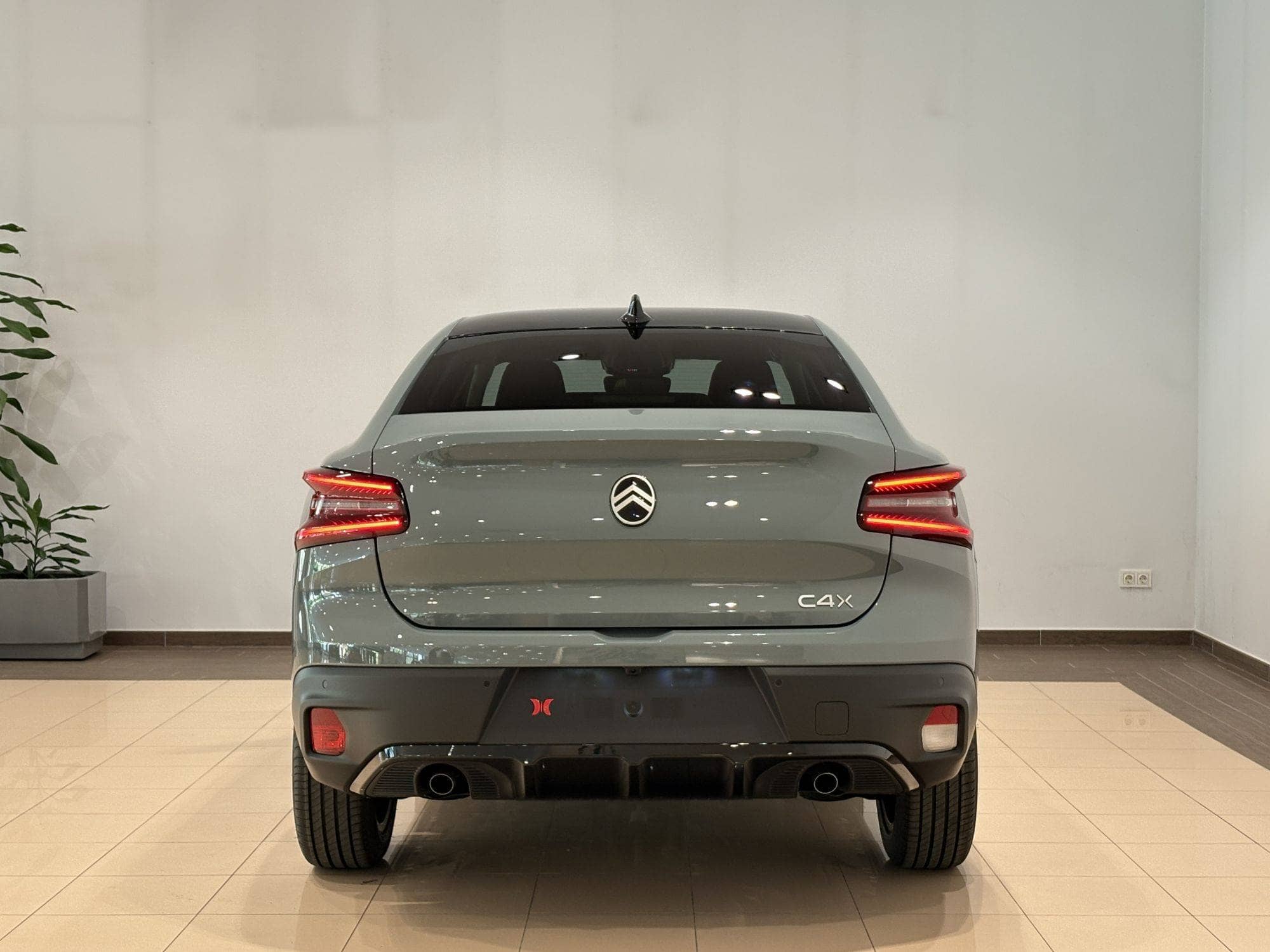 Coche Andorra Coche - Citroën-C4-Hybrid 145 MAX image - 5