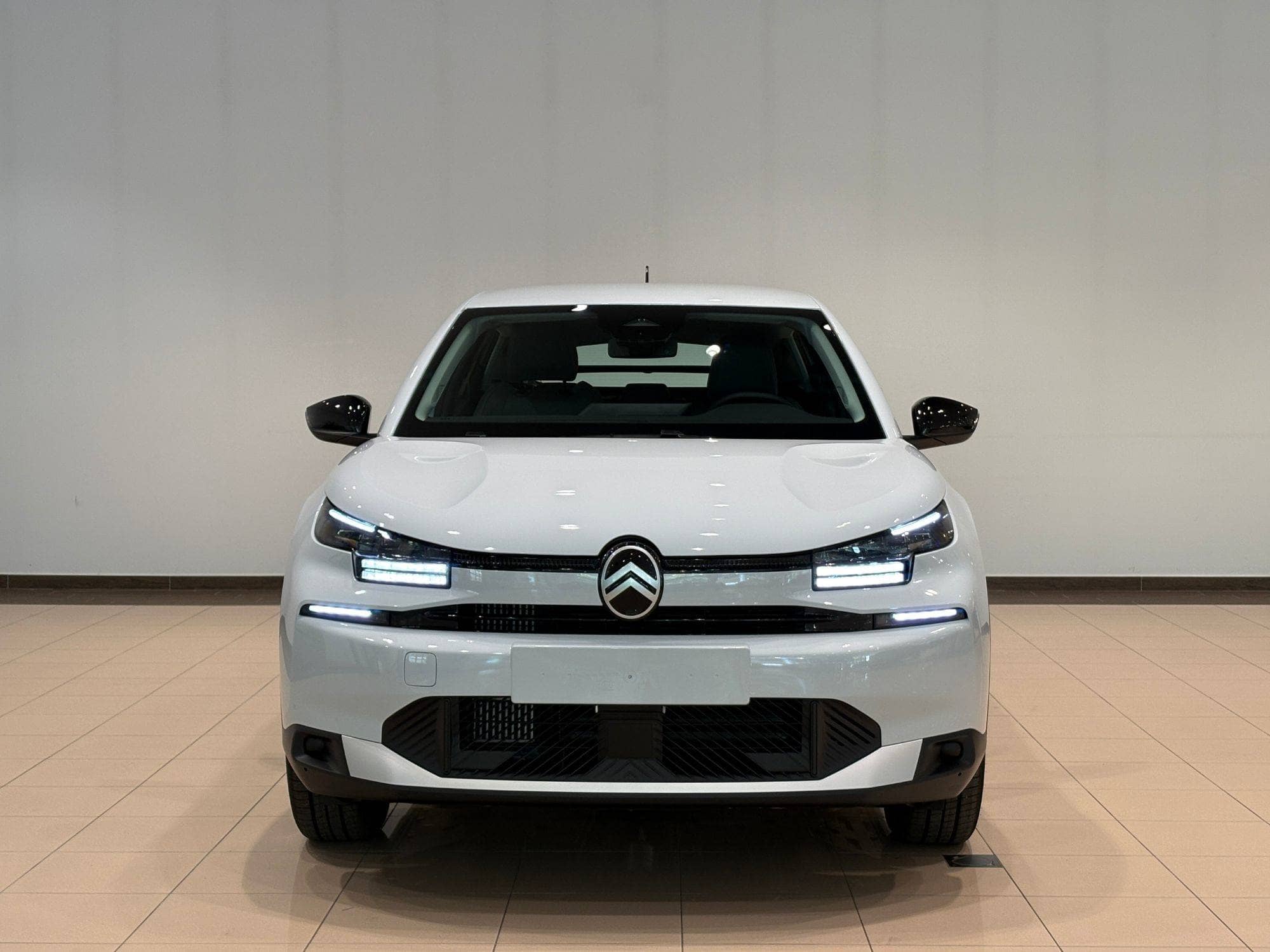 Coche Andorra Coche - Citroën-C4-Hybrid 110 Plus image - 2