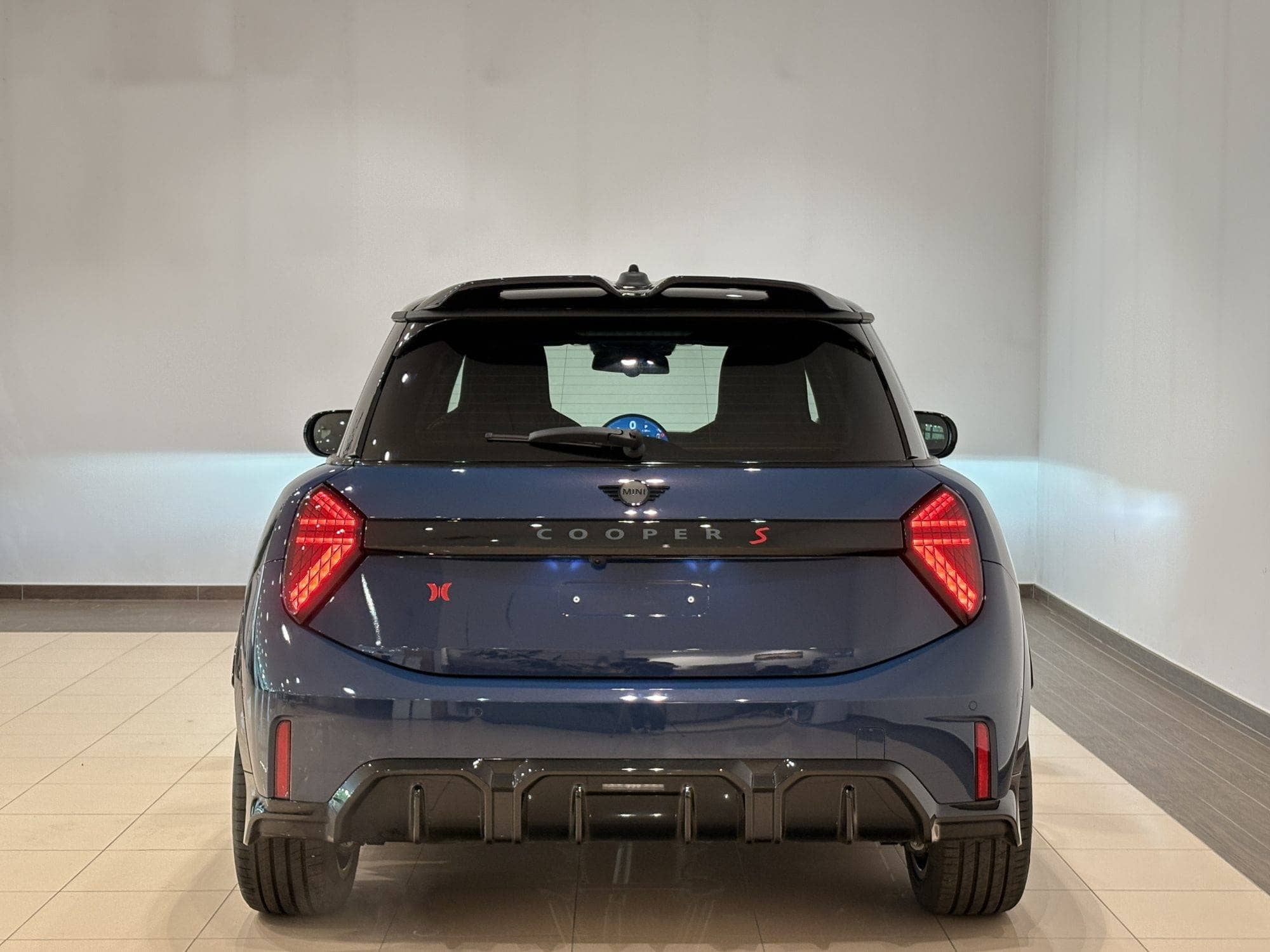 Coche Andorra Coche - Mini-Coupe-S image - 5