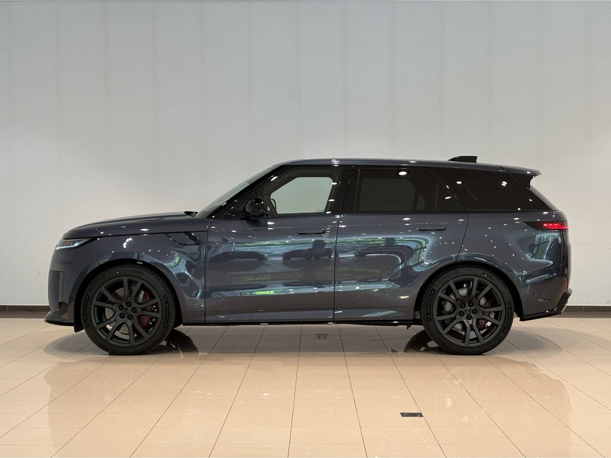 Coche Andorra Coche - Land Rover-Range Rover-SV Standard image - 3