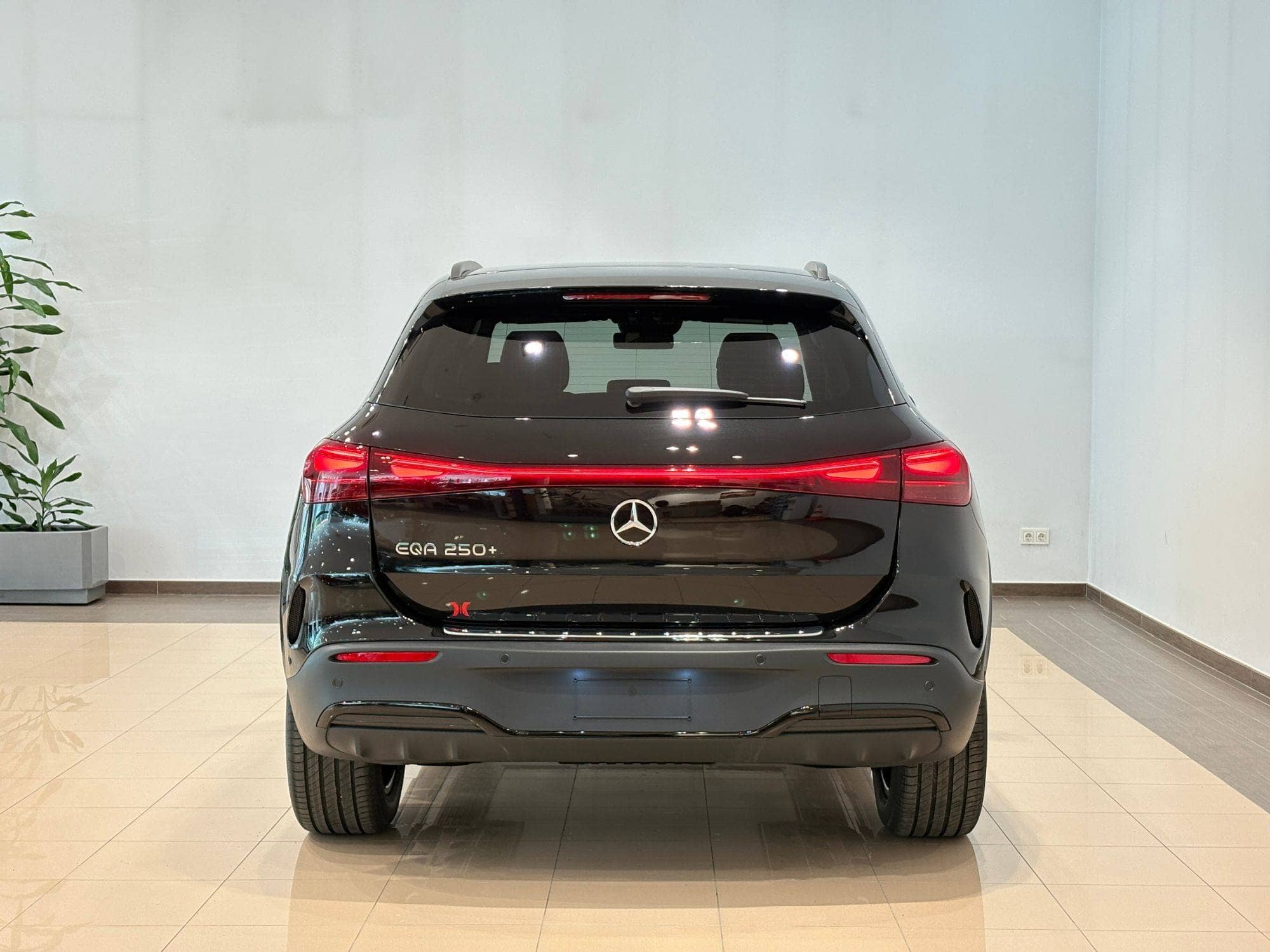 Coche Andorra Coche - Mercedes-Benz-EQA-250+ AMG Night Edition image - 5