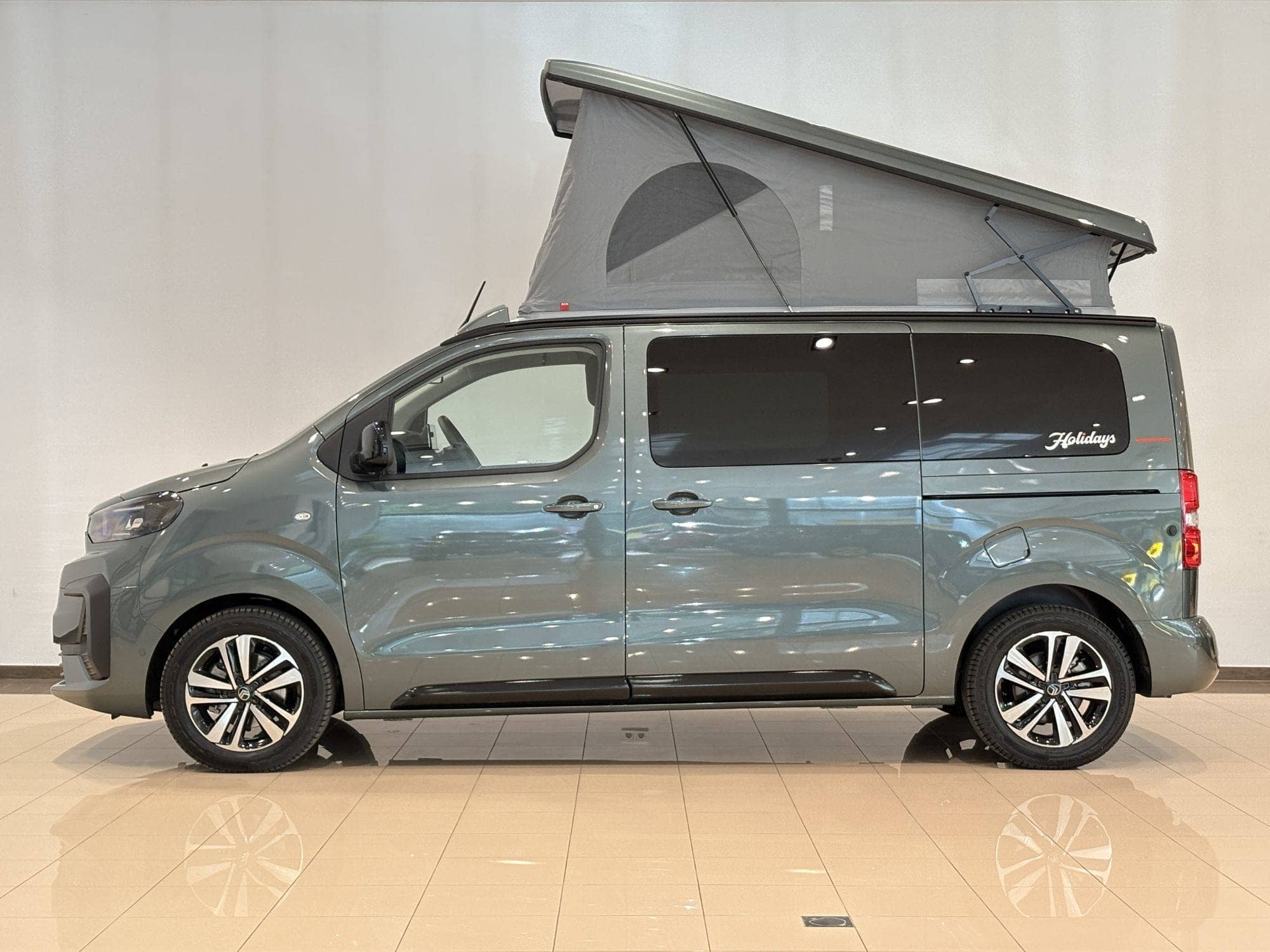 Coche Andorra Coche - Citroën-Holidays-Holidays image - 4